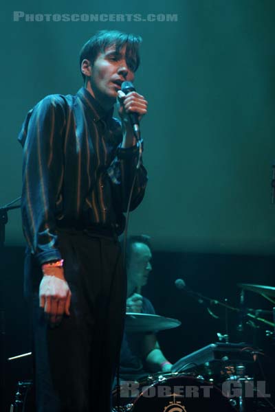 DUTCH UNCLES - 2011-04-07 - PARIS - Gaite Lyrique - 